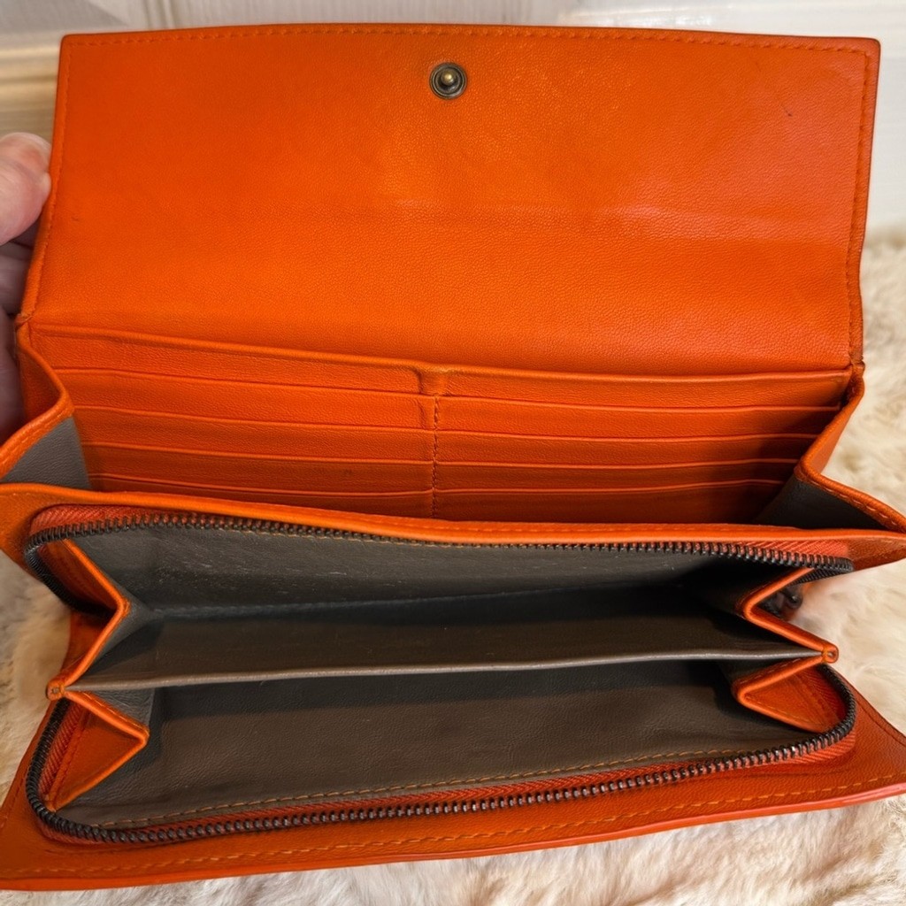 BOTTEGA VENETA INTRECCIATO CONTINENTAL LONG WALLET IN ORANGE thumbnail 8