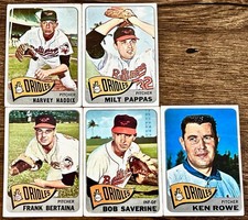 1965 Topps Baltimore Orioles, Milt Pappas Frank Bertaina Bob Saverine Ken Rowe
