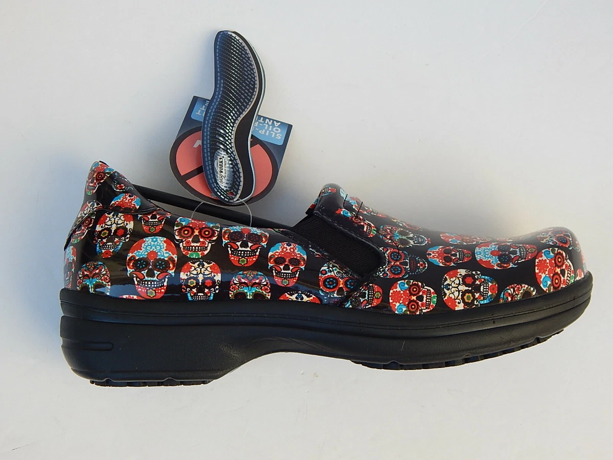 EASY WORKS BY EASY STREET BIND WOMEN S SKULL LEATHER CLOGS sz 8.5