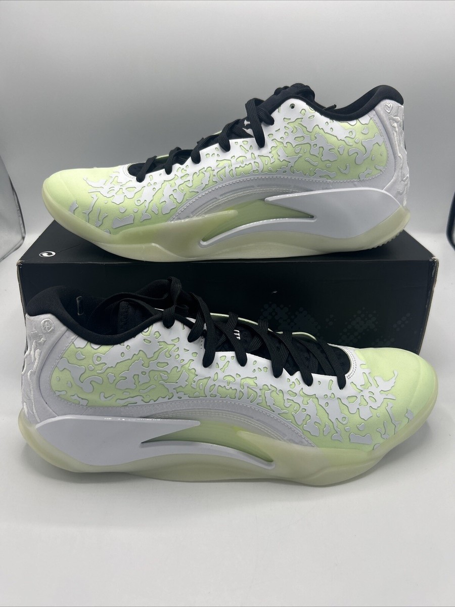 Air Jordan Zion 3 Men's US 13 White Black Green Glow Volt Air Jordan Zion 3 Men's US 13 White Black Green Glow Volt