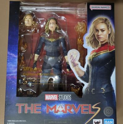 CAPTAIN MARVEL MINI-BUST 2体 セット CAPTAIN MARVEL MINI-BUST 2体セット