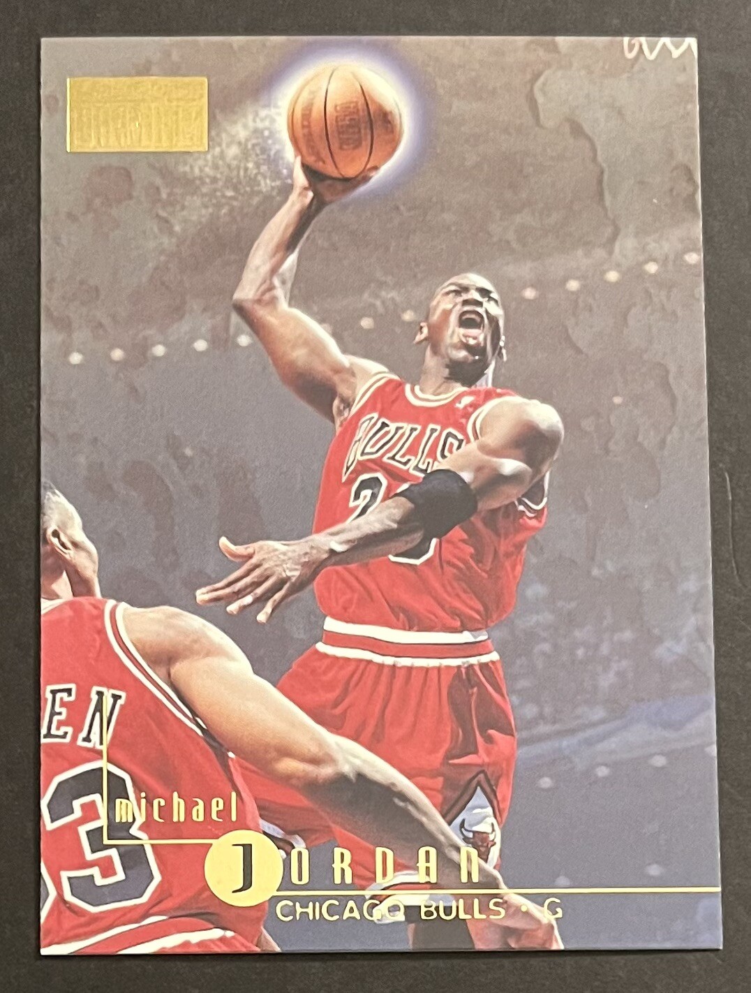 1996-97 SKYBOX PREMIUM MICHAEL JORDAN #16 CHICAGO BULLS HOF 2