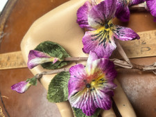 vintage millinery velvet pansies leaves buds magenta purple 1 bqt Czechoslovakia