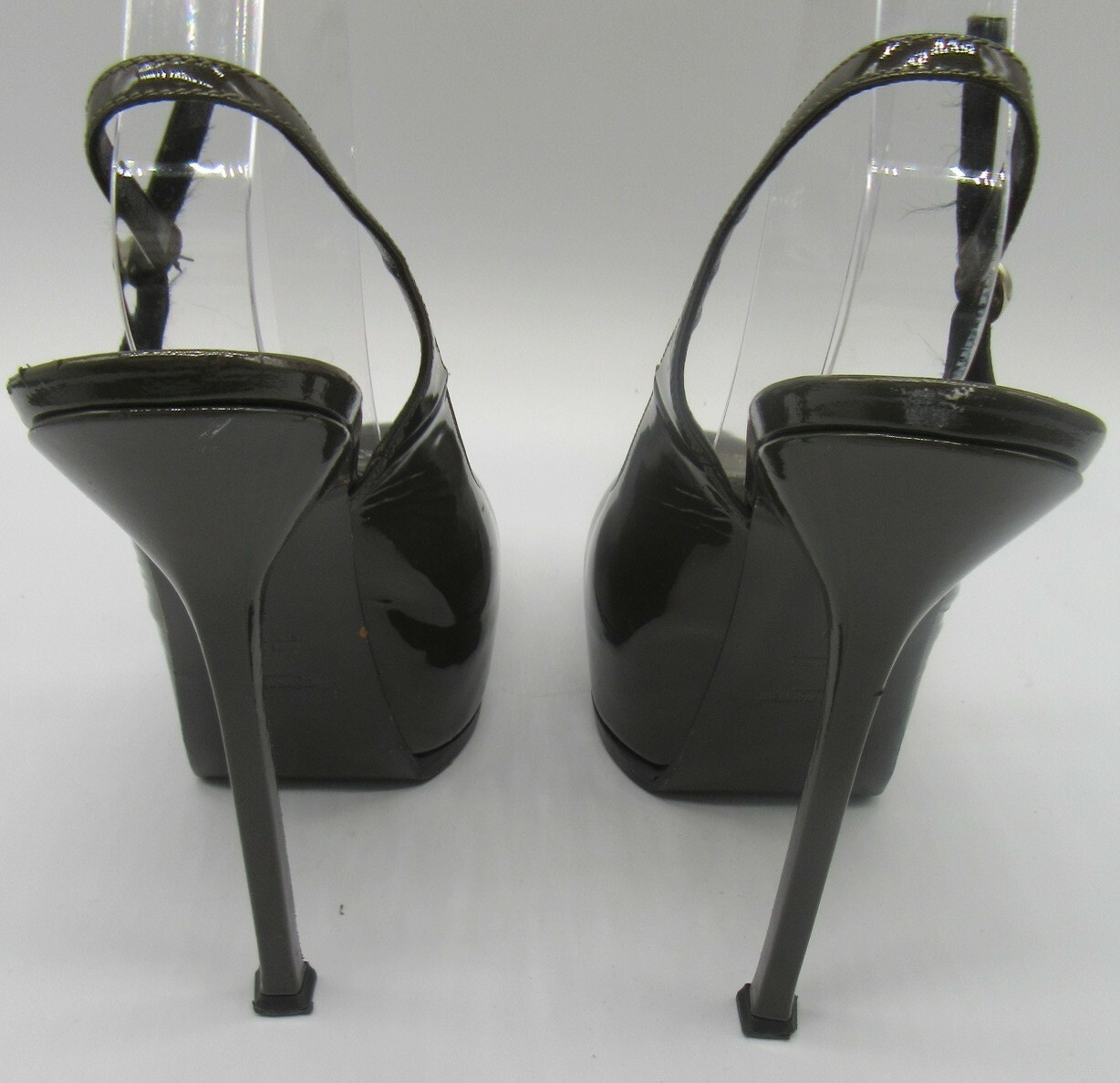 YVES SAINT LAURENT tacchi plateau in pelle verniciata grigio taglia 39