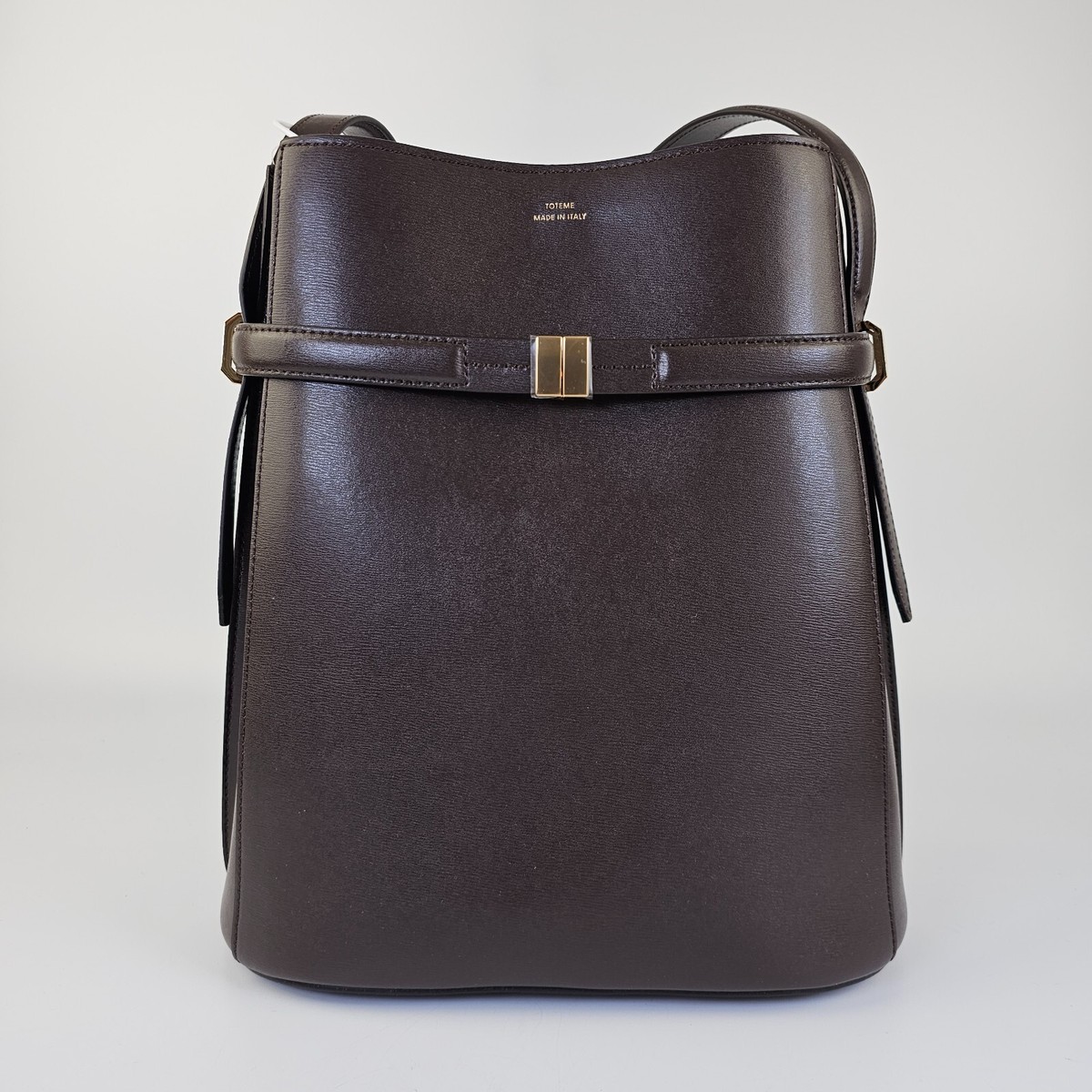 ハンドバッグ TOTEME Leather bucket bag with frontal strap BARK TOTEME Bark Brown Leather Belted Bucket Bag New | eBay