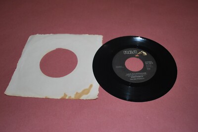 Eurythmics - Love is a Stranger - Monkey Monkey RCA (45RPM 7 ) VG+