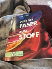 Von der Faser zum Stoff von Ursula Völker Ka...