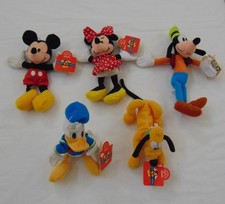 NWT Applause Disney Bean Bag Plush Mickey Minnie Donald Duck Goofy Pluto 5 Items