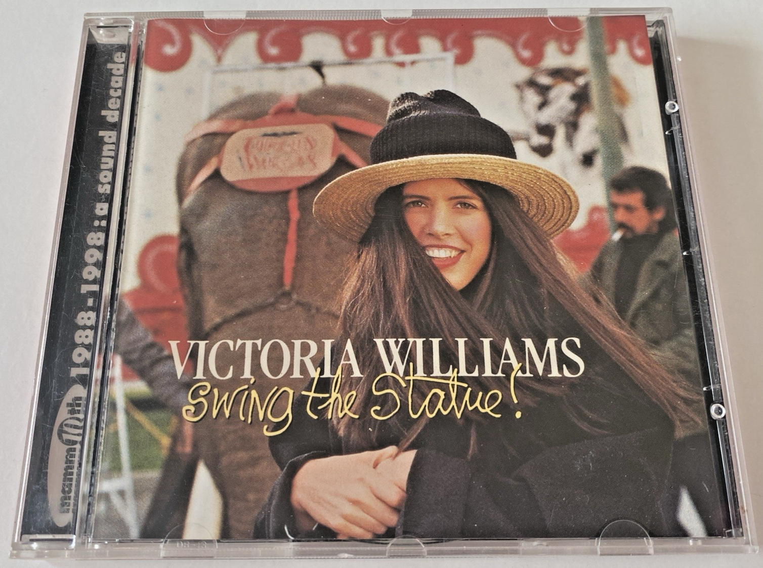 Victoria Williams – Swing The Statue! UK CD Album 1998 Mammoth Records 12 Tracks