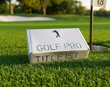 12 TITLEIST PRO V1 GOLF BALLS (WITH FREE GIFTS!)