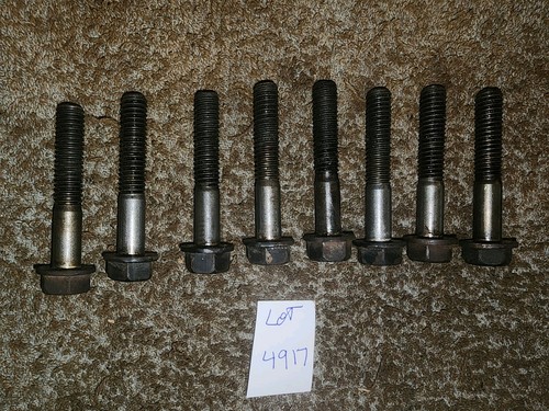 Vintage Briggs & Stratton Parts Accessories 3.5 HP Engine Cylinder Head Bolts - Picture 2 of 8