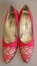 Vintage St. John Satin Heel Gold Embroidery, Crystal Detail Sz 5.5 Made In Italy