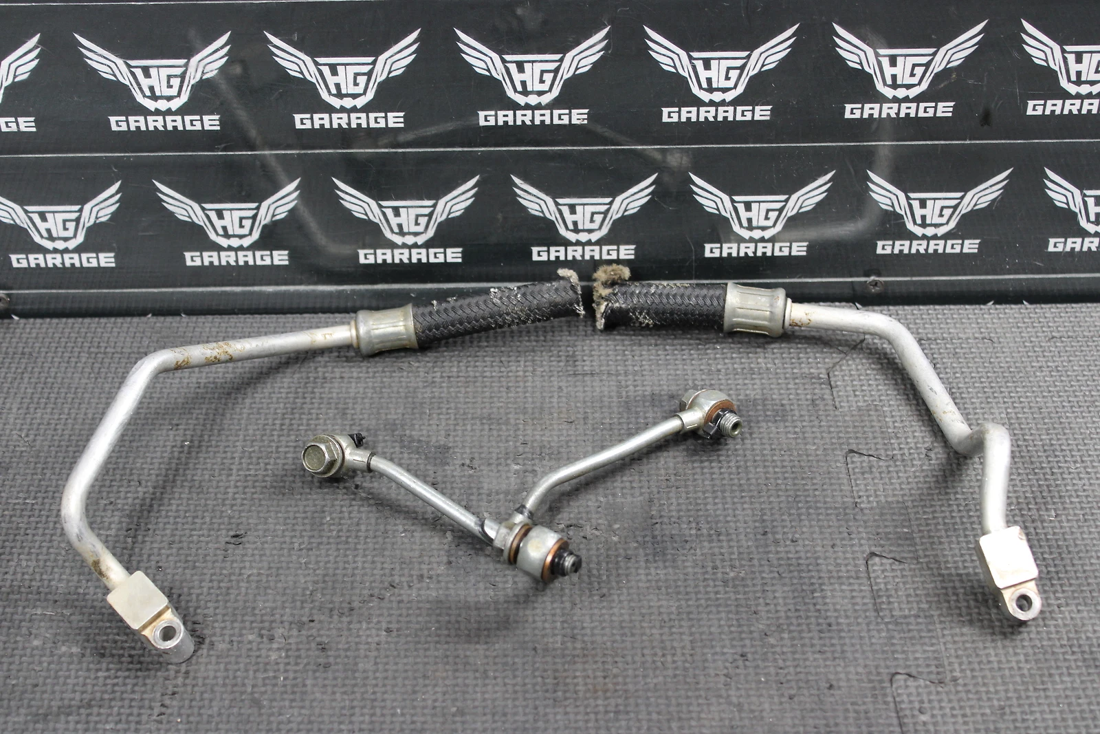 2005 Yamaha YZ250F OEM Engine Motor Oil Pump Feed Line Pipe Assembly 5NL-13161-2