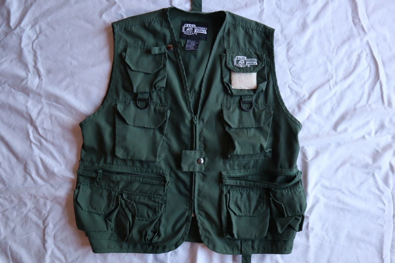 Dark Green BASS Outdoor America Multi Pocket Fishing Outdoor Vest Small