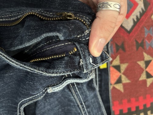 South Pole Y2K Jean Shorts Size 36 Baggy Skater Shorts Yellow Tab Dark Wash - Picture 13 of 14