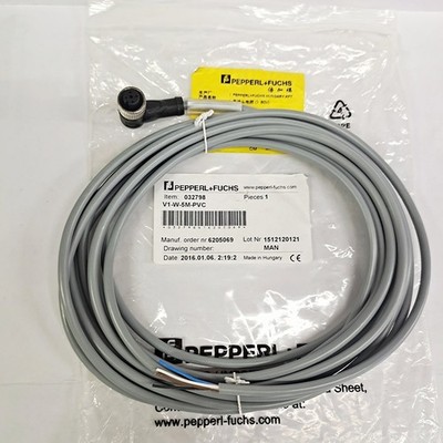 1PCS New V1-W-5M-PVC CONNECTION CABLE *tm