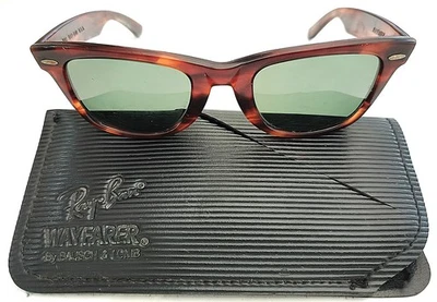 B&L Ray-Ban Wayfarer L2052 Tortoiseshell Sunglasses Vintage 1980s