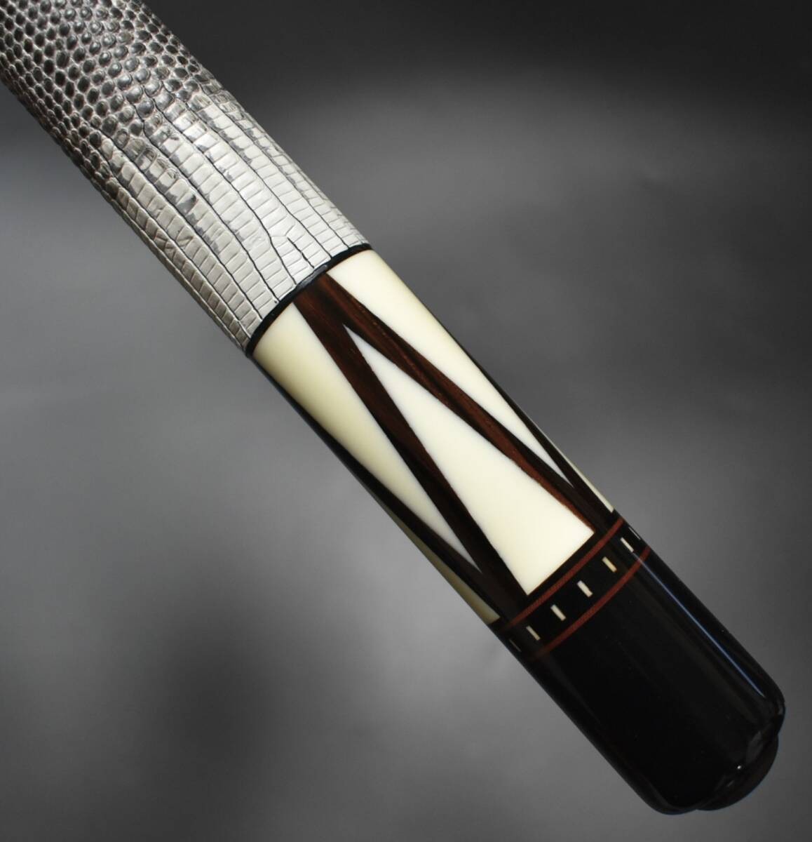 Vintage OLD ADAM Cue Helmstetter 86-13 (1980s) 18-Pin Joint