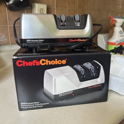 Chef'sChoice 320 Brushed Metal Electric Diamond Hone Knife Sharpener