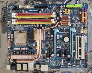 PC Bundle Gigabyte X38 DS5, Core 2 Duo E7500, GF 8800 GTS, 2x2GB OCZ Reaper X,