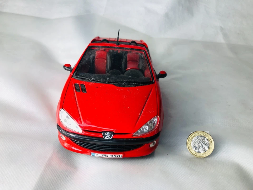 Modelo Coche Welly Rojo Peugeot 206 Escala 1:18 Modelo Vintage ra Foto 4 de 4