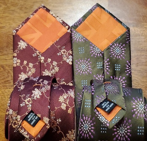Ben Sherman - 3.5" Wide Floral Design (2) Silk Neckties - Men's Classic Ties - Picture 6 of 6
