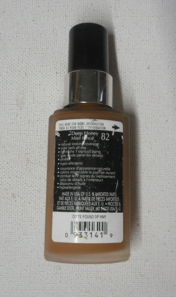 OLAY TOTAL EFFECTS AGE DEFYING FOUNDATION 82 DEEP HONEY unsealed NO CAPS - Image 2 of 3