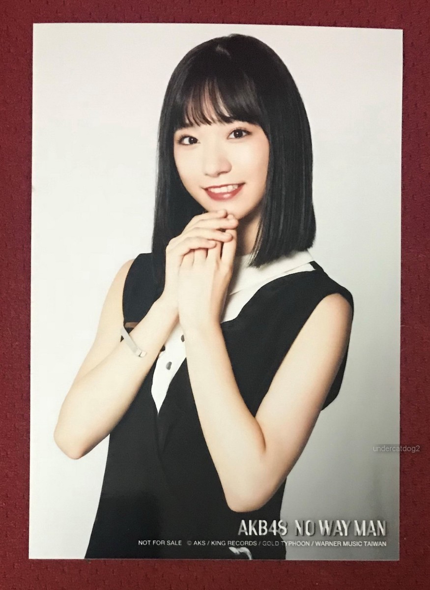 AKB48 54th NO WAY MAN 2018 Taiwan Promo Photo Card (Yamauchi