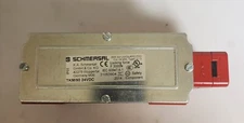 SCHMERSAL TKM/90 / TKM90 24V DC solenoid interlock TKM90 *NDA AVAILABLE*