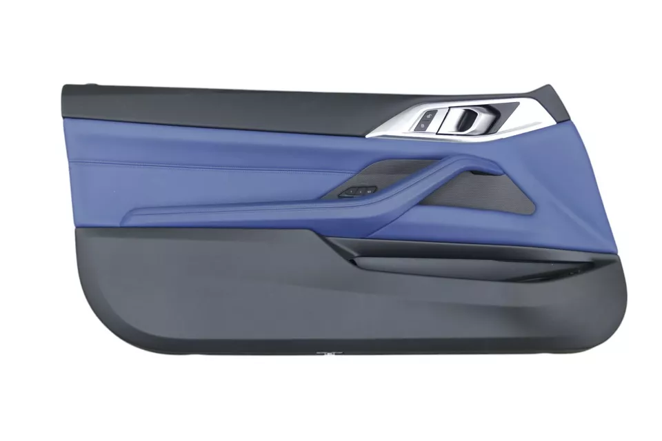 宝马 M4 G83 可调式峡湾蓝色皮革内部座椅面板 2021 - 2025 原始设备制造商 — 第 2/4 张图片