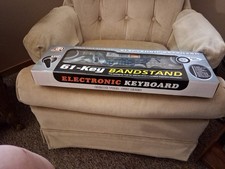 61 Key Electronic Keyboard