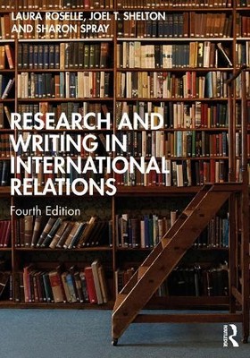 Laura Roselle Joel T. She Research and Writing in Intern (Paperback) (UK IMPORT)