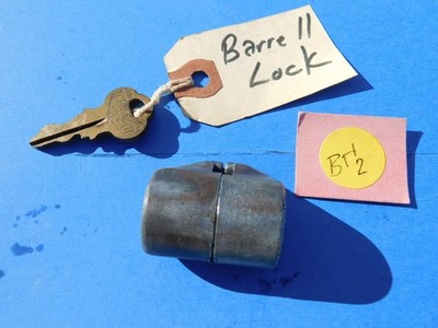 vintage coin op lock & key: Columbus type Barrel Lock gum ball machine key NC22
