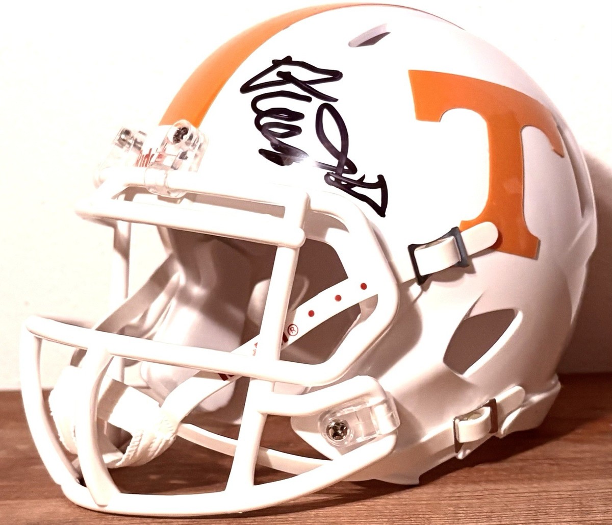 dot certified helmet motorcycle 1storm Full Face for Adults Men and Women Street Bike Racing Helmet Approved with one Extra Clear Shield: Kt828 Glossy Pink Size:EXX528H 7' HEAVY 30-60LB Vintage Plano 6303 Plastic edge dual visor system Russell Wilson Autograph