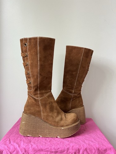 Women’s Genuine Suede Platform Vintage Boots Size 10