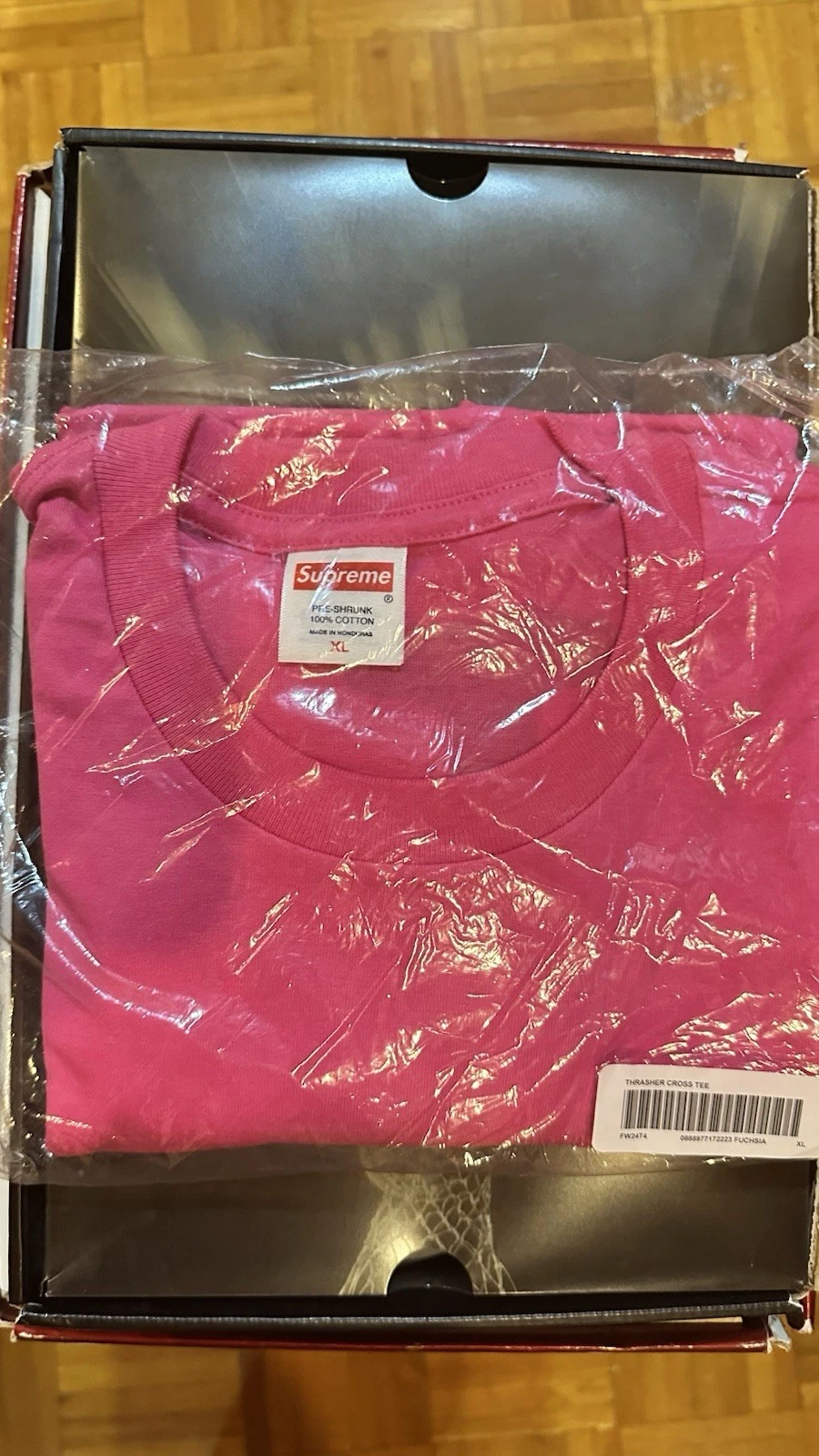 Tee shirt Supreme x Thrasher Cross Fuchsia taille XL neuf rose jamais ouvert