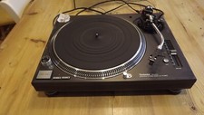 Technics Quartz Direct Drive Turntable System Sl-1210mk5 Inc Perspex Cover, Used