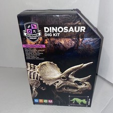 Dinosaur Dig Kit Triceratops Stem Science Squad