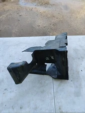 AUDI A8 D3 2008 3.0 TDI DRIVERS SIDE FRONT INTERCOOLER AIR GUIDE 4E0117336J