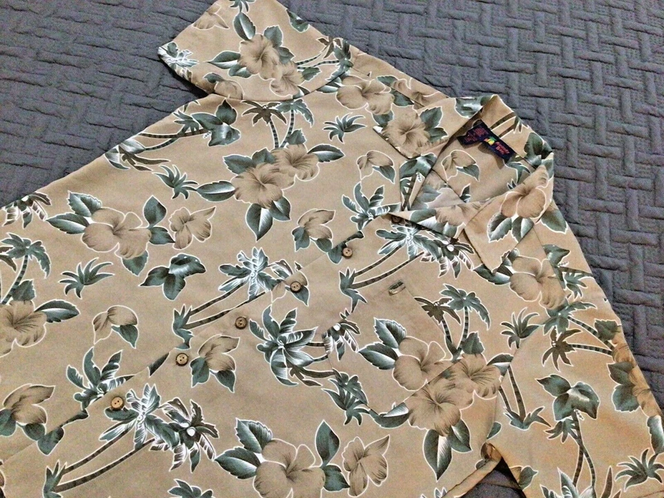 Camisa Roundy Bay Para Hombres Hawaiana Tostada Floral Manga Corta Botón Frontal Talla XL Foto 2 de 4