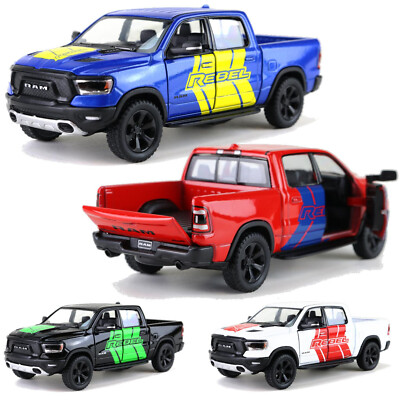 Dodge RAM 1500 Rebel 2019 Modellauto Pickup 1:46 Spielzeug Kinsmart 13cm