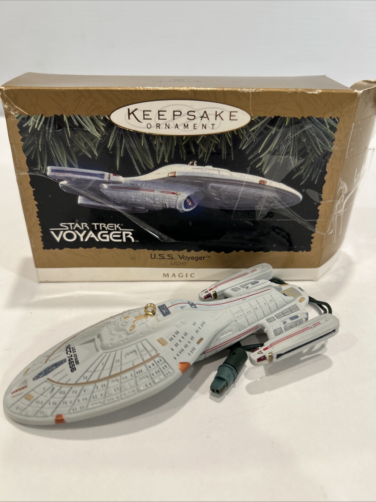 Hallmark Star Trek Voyager U.S.S. Voyager  Ornament - Multicolor