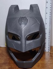 2015 DC Comics Batman Talking Voice Changer Mask with Lights and Sounds Tested 
