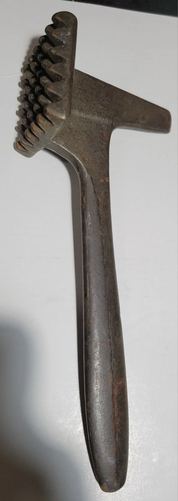 Antique Vintage Solid Metal Iron Meat Mallet Tenderizer Bone Ice Breaker 36Pts
