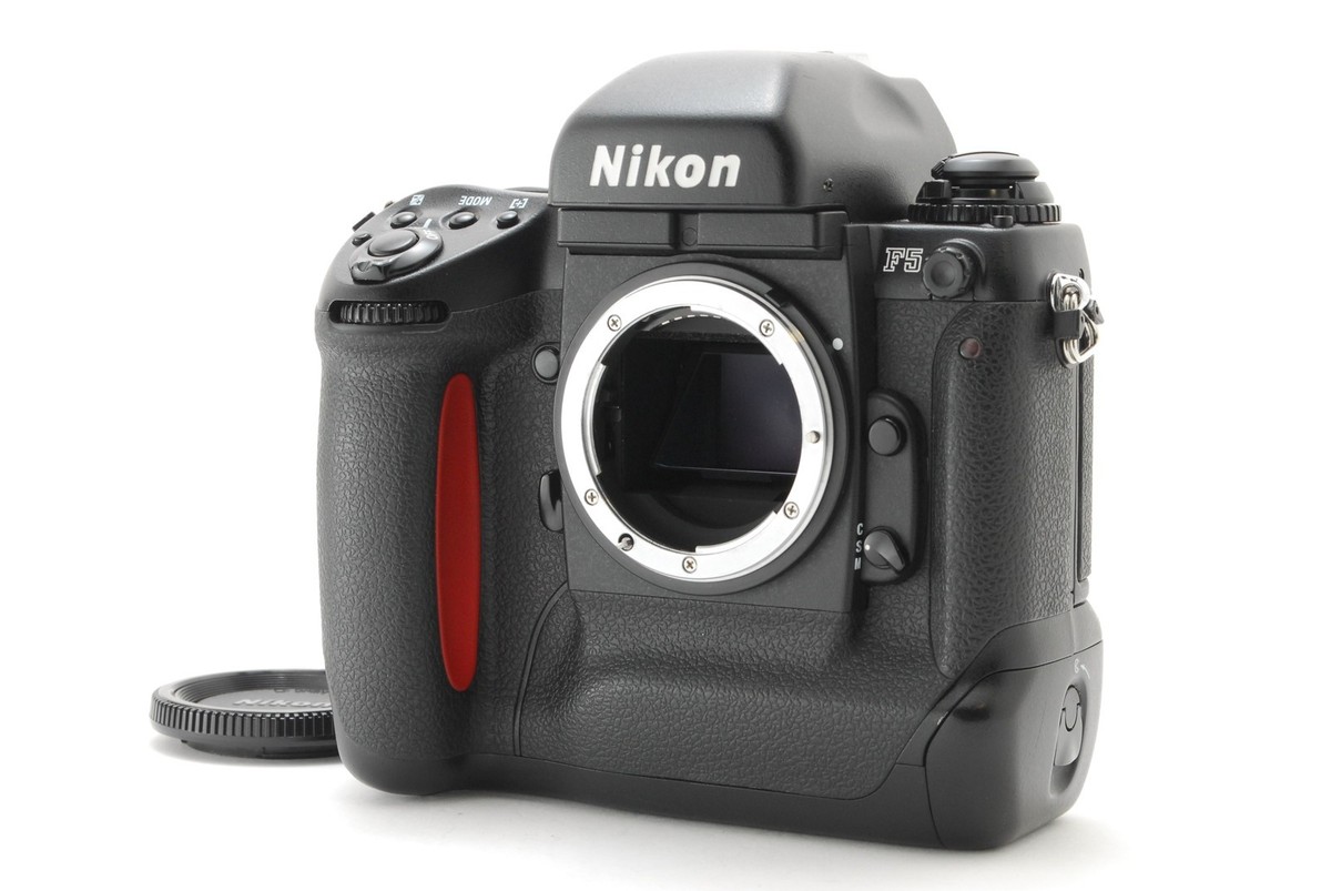 Nikon F5 35mm Film SLR Camera 