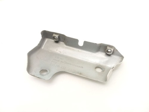 Volkswagen Caddy 2018 Halterung Kotflügel 2K5810333 MIN56834