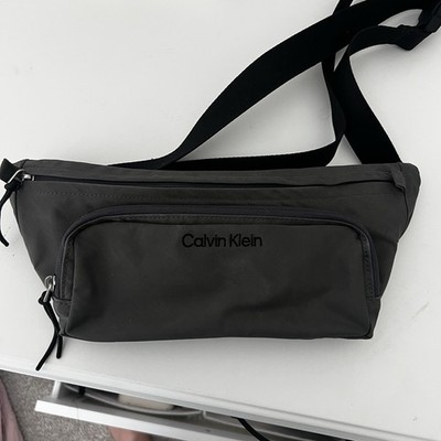 Calvin Klein Men s Grey Fanny Pack One Size Waist Bag