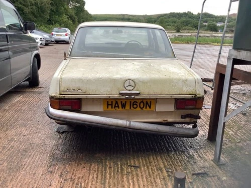 car for sale - Picture 1 of 5