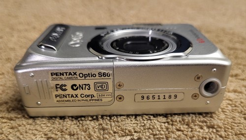 Pentax Optio S60 6.0MP Digital Camera - Silver - Picture 10 of 13