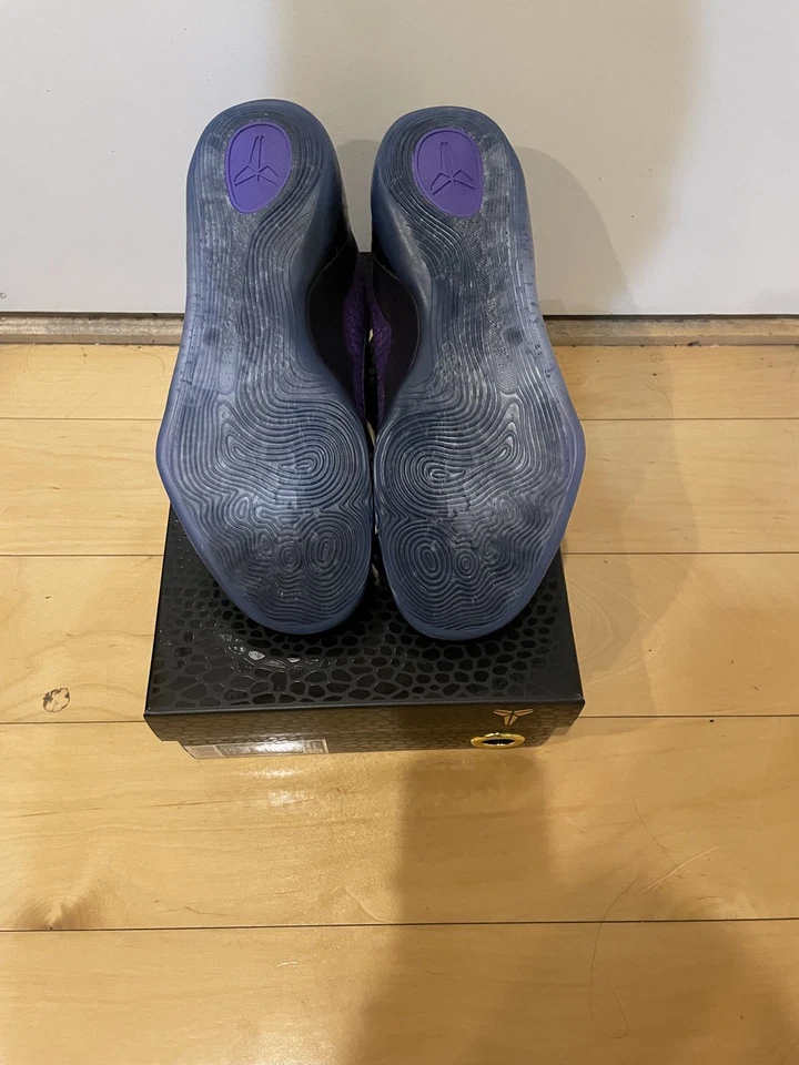 Nike Kobe Hyper Grape and Cave púrpura talla 10 (hombre) totalmente nuevas en caja Foto 4 de 4